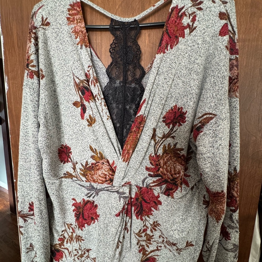 Maurice’s Floral Knit Top With Lace Open Back